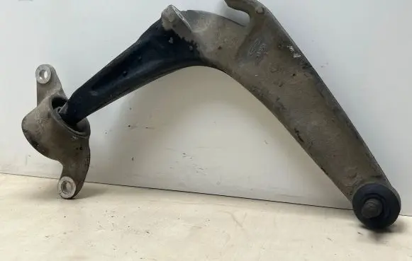 Honda Civic Front lower control arm/wishbone 51351