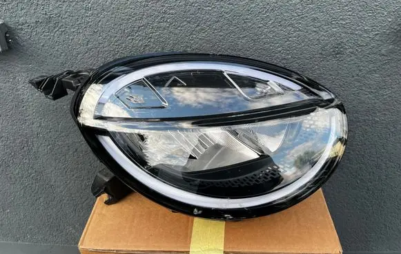 Fiat 600 Headlight/headlamp 00522075570 221120240724 H557RH09