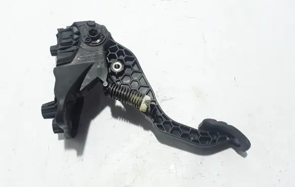 Clutch pedal