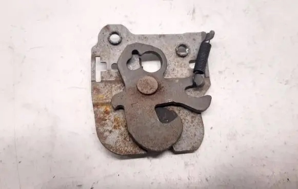 BMW 3 E90 E91 Seat back rest lock catch 7142261