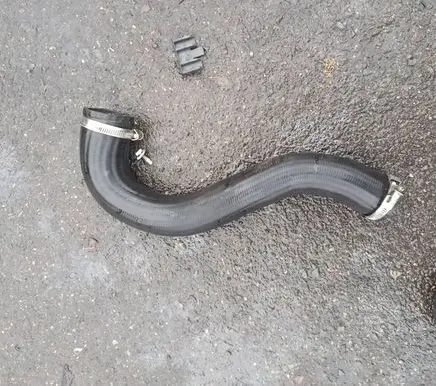 Ford Puma Intercooler hose/pipe 