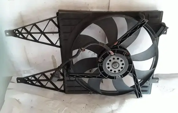 Skoda Fabia Mk2 (5J) Electric radiator cooling fan 909000894 L100M25 55D300170
