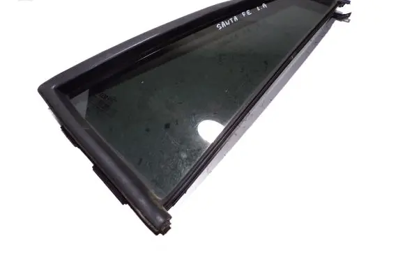 Rear vent window glass
