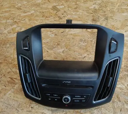 Ford Focus Head unit multimedia control 1701377101 31082016