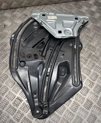 Mercedes-Benz E A207 Rear door window regulator with motor A2076701603 9776521030