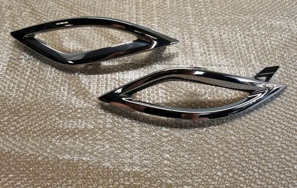 Renault Espace V (RFC) Rear bumper trim bar molding 960461828R 850761842R 850778776R