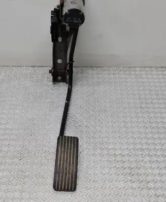 Mitsubishi Pajero Accelerator throttle pedal ASA66612 25028