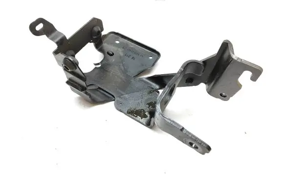 Peugeot 208 II ABS pump bracket 9831013180 KA160669001033