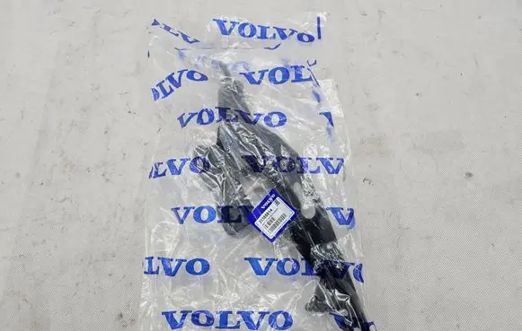 Volvo XC60 Engine bonnet/hood hinges 31385814