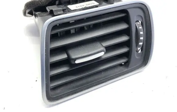 Volkswagen PASSAT B7 Rear air vent grill 3AB819701A