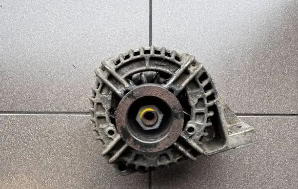 Volvo V70 Generator/alternator CA1443IR