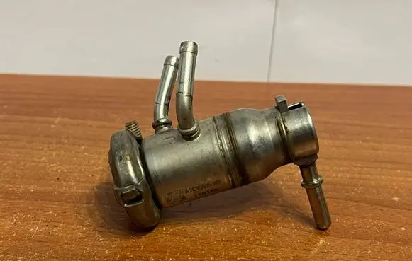 Mercedes-Benz E W213 AdBlue injector A0004901613