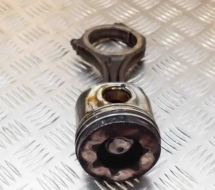Audi Q7 4L Piston 