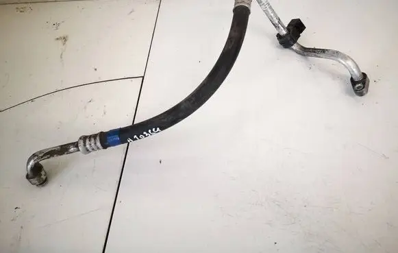 Toyota Avensis T270 Air conditioning (A/C) pipe/hose 8870405380 88704-05380