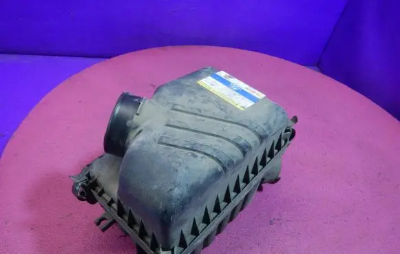 Hyundai Tucson JM Air filter box 281002E000