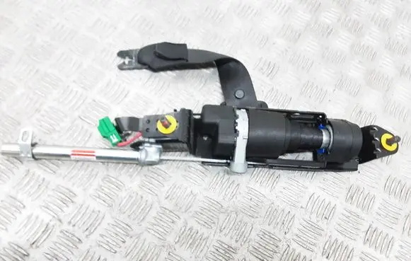 Volvo XC60 Front seatbelt 39811171