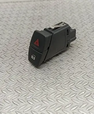 BMW 1 F20 F21 Hazard light switch 9231786 6131