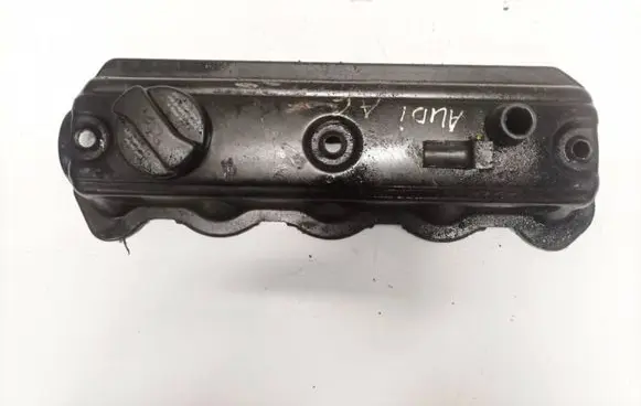 Volkswagen Polo III 6N 6N2 6NF Rocker cam cover 