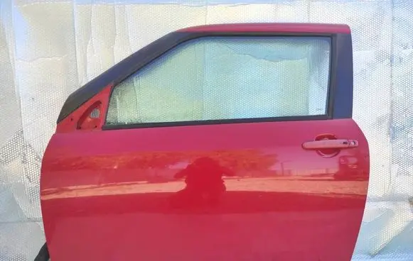 Door (2 Door Coupe)