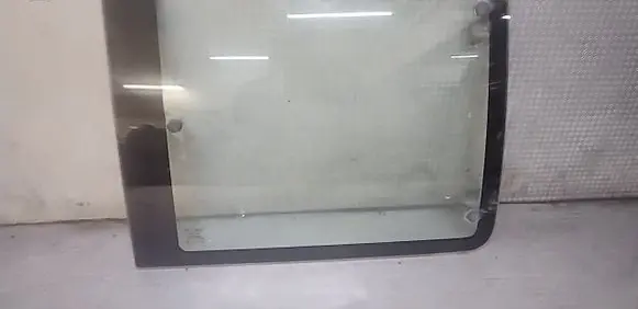 Fiat Doblo Rear side window
