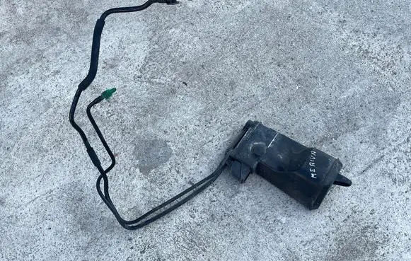 Opel Meriva A Vacuum air tank 13189458 13105957