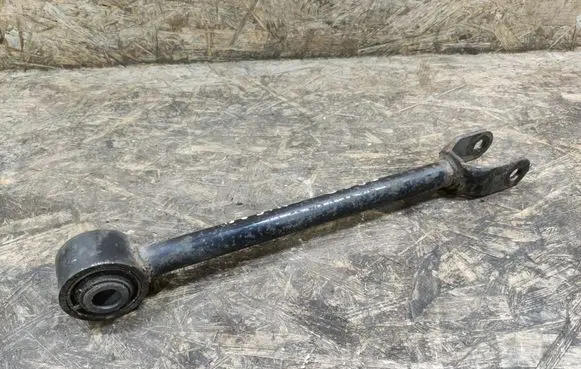 Infiniti G35 Rear traction arm rod 