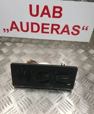 Volkswagen Polo III 6N 6N2 6NF Climate control unit 1H0819045C 1H0820045C