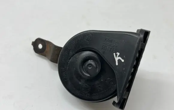 Dodge Durango III Horn signal 68386895AA A046495 002407202