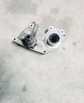 Audi Q7 4L Oil pump balance shaft 057109361G