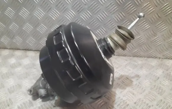 Audi A3 S3 8P Brake booster 1k2614105bb