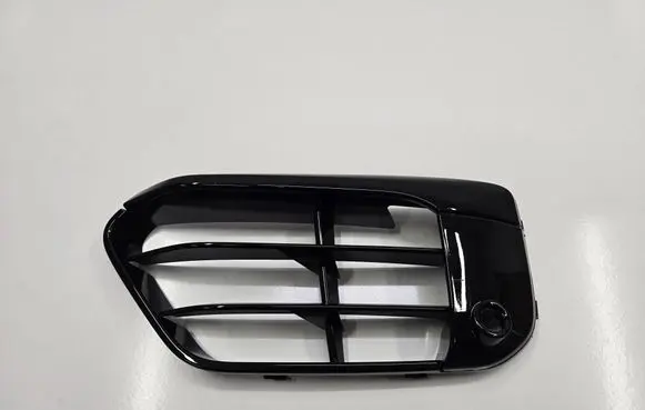 BMW X1 F48 F49 Front bumper lower grill 7383355