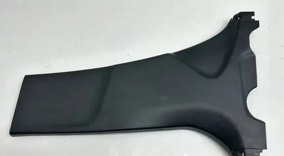 Toyota Yaris Cross (B) pillar trim (bottom) 62414K0020