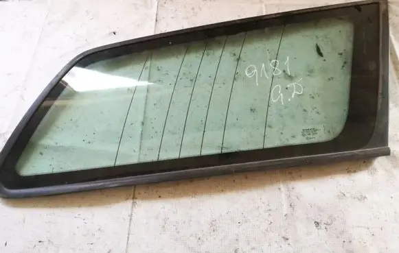 Volvo V50 Rear side window as2
