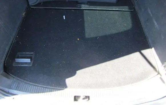 Volkswagen Cross Touran I Trunk/boot floor carpet liner 