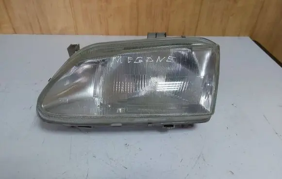 Renault Megane I Headlight/headlamp 7701672734 7700801462H