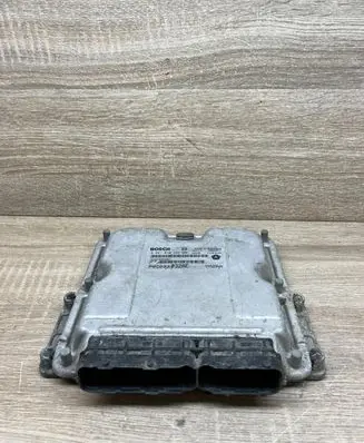 Chrysler PT Cruiser Engine control unit/module P05033032AE 0281010292