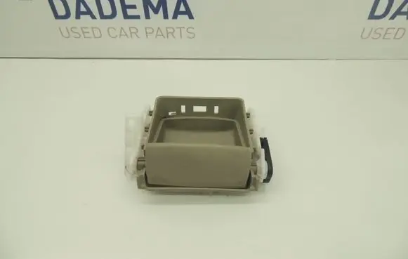 Renault Scenic III - Grand scenic III Ashtray (rear) 8127305 DS20