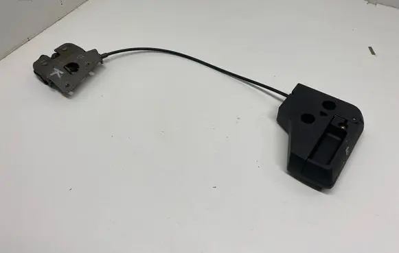 BMW 3 E92 E93 Seat back rest lock catch 7112863