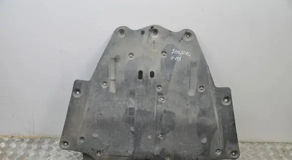 Dacia Sandero III Engine splash shield/under tray 758929087R