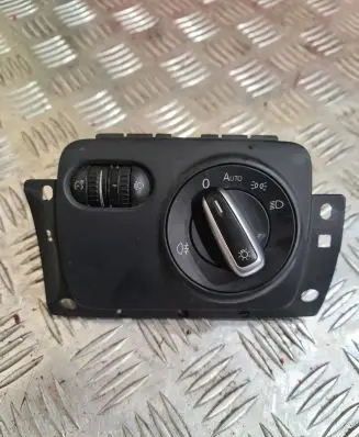 Volkswagen Golf VI Light switch 1K2858341