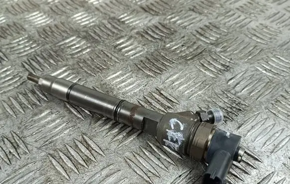 KIA Ceed Fuel injector