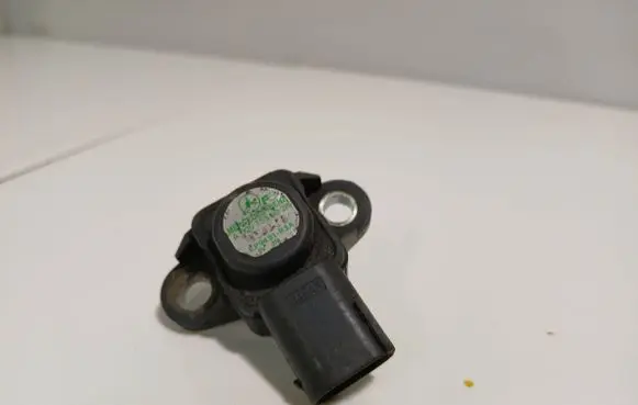 Mercedes-Benz ML W164 Air pressure sensor A0051536028 EP9451R3A