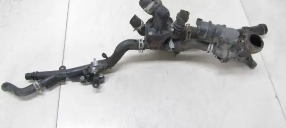 Nissan X-Trail T32 Thermostat 110614599R