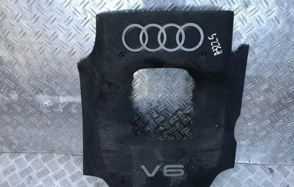 Audi A8 S8 D2 4D Engine cover (trim) 078103927