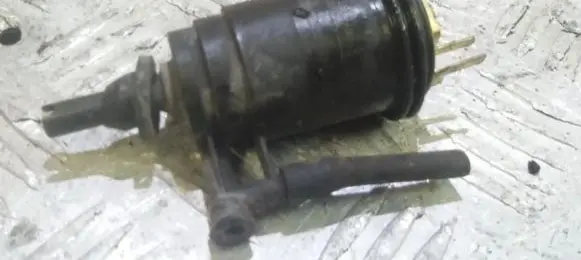 Renault Clio II Windscreen/windshield washer pump 7700802556