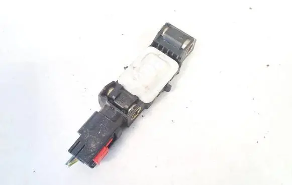 Chrysler Pacifica Airbag deployment crash/impact sensor 35295374 04671779ab