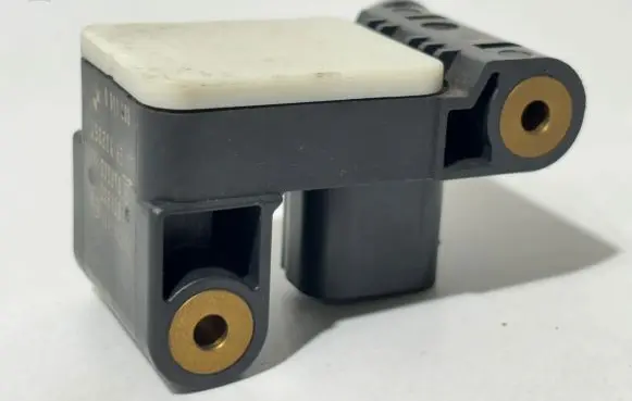 BMW X3 E83 Airbag deployment crash/impact sensor 6911003 65776911003 0285003900