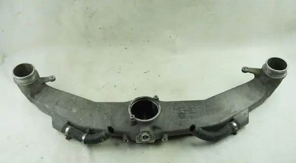 Audi RS6 C5 Turbo air intake inlet pipe/hose 04880273AB BCY