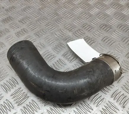 Volvo XC90 Intercooler hose/pipe 32222271