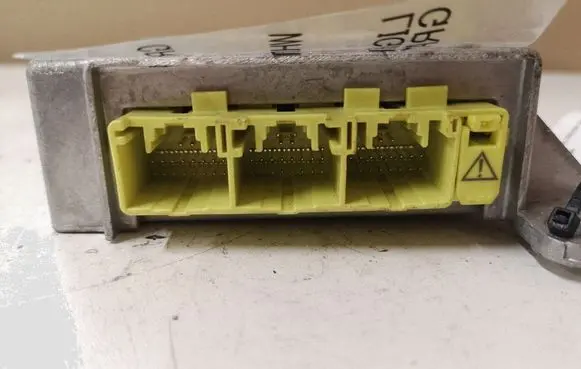 Mazda 6 Airbag control unit/module GDK457K30 K0273 389A0258